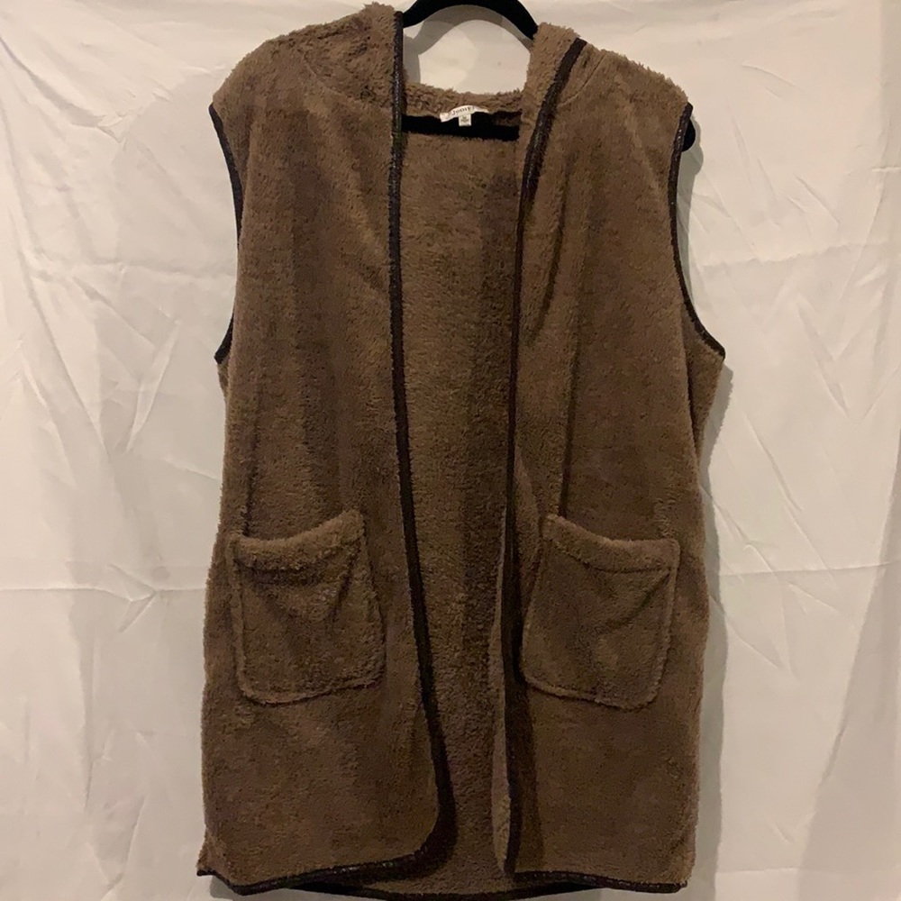 Long fluffy vest with hood